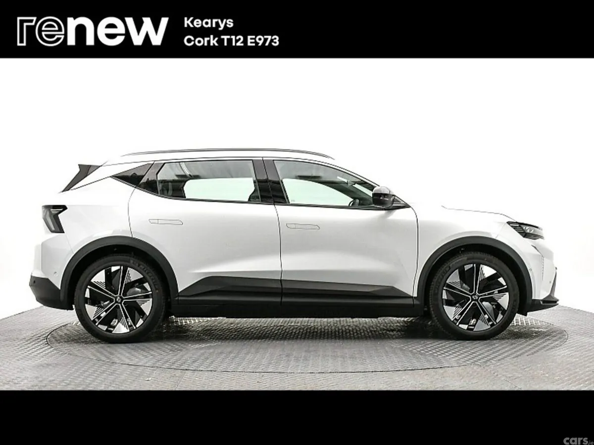 Renault Scenic E-Tech MPV, Electric, 2026, White