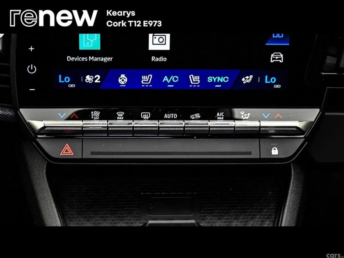 Renault Scenic E-Tech MPV, Electric, 2026, White