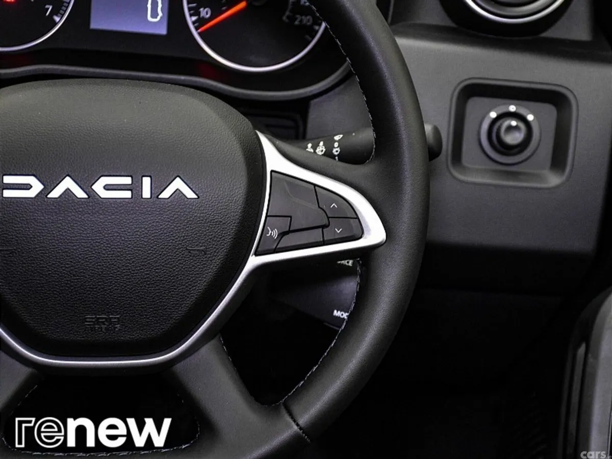 Dacia Duster SUV, Petrol, 2024, Orange