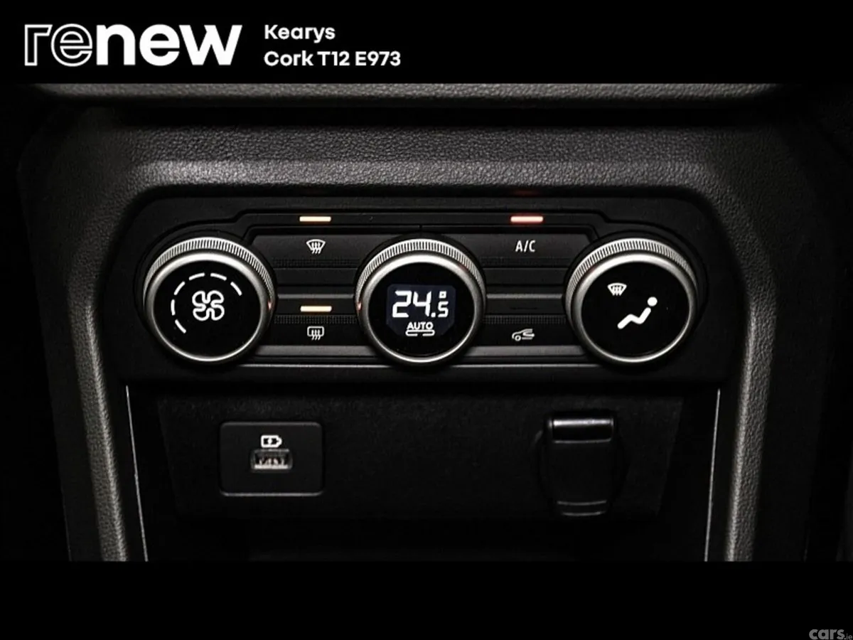Dacia Jogger SUV, Petrol, 2024, Grey