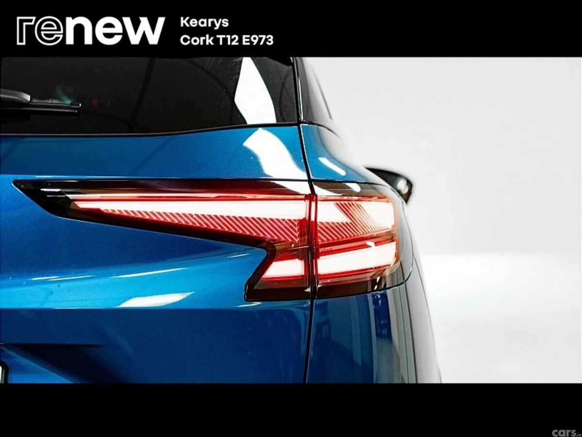 Renault Austral SUV, Petrol Hybrid, 2026, Blue