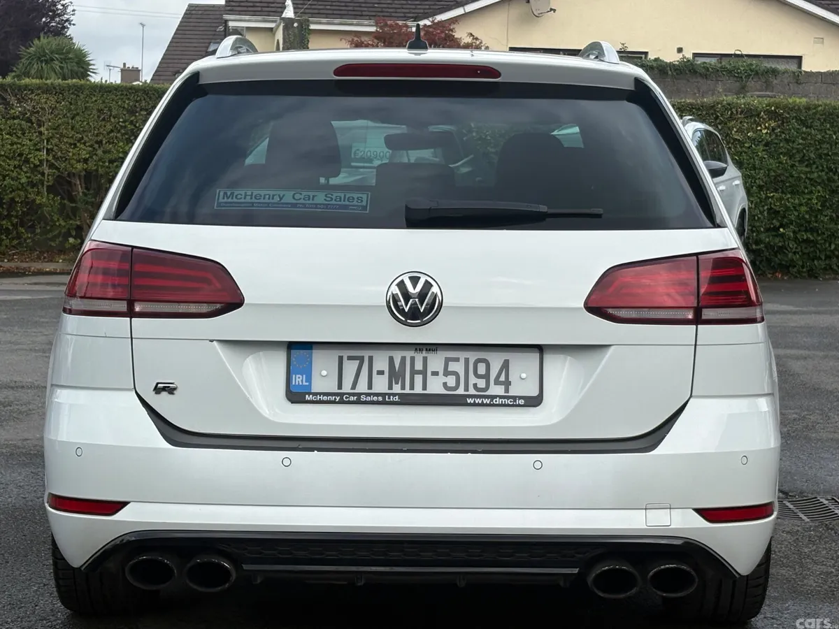 Volkswagen Golf Estate, Petrol, 2017, White