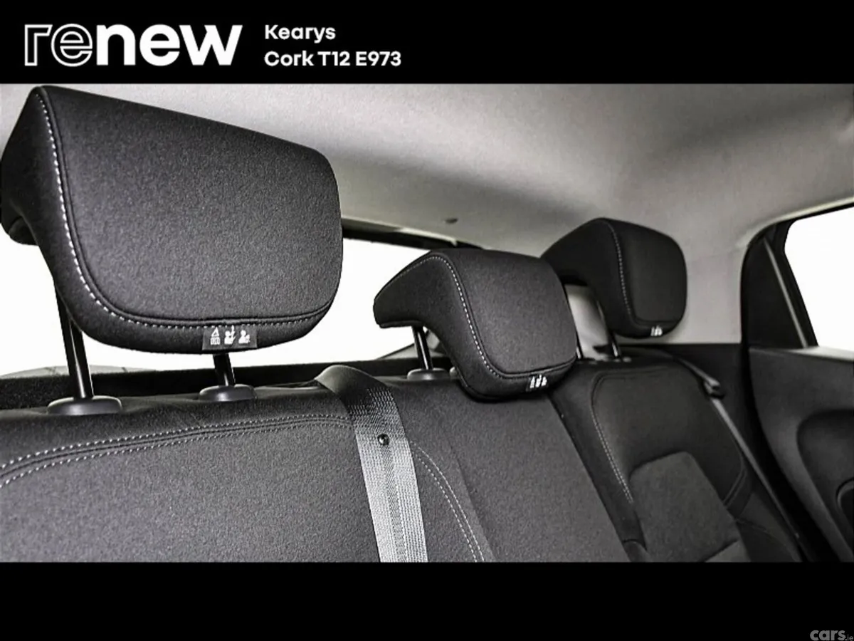 Renault Clio Hatchback, Petrol, 2022, Blue