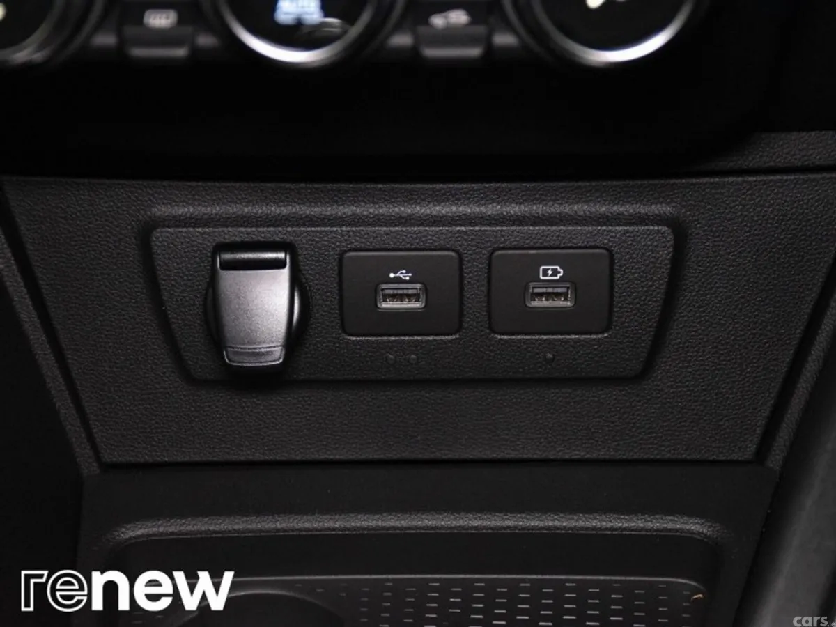 Dacia Duster SUV, Diesel, 2022, Silver