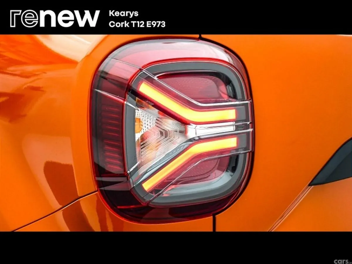 Dacia Duster SUV, Diesel, 2023, Orange