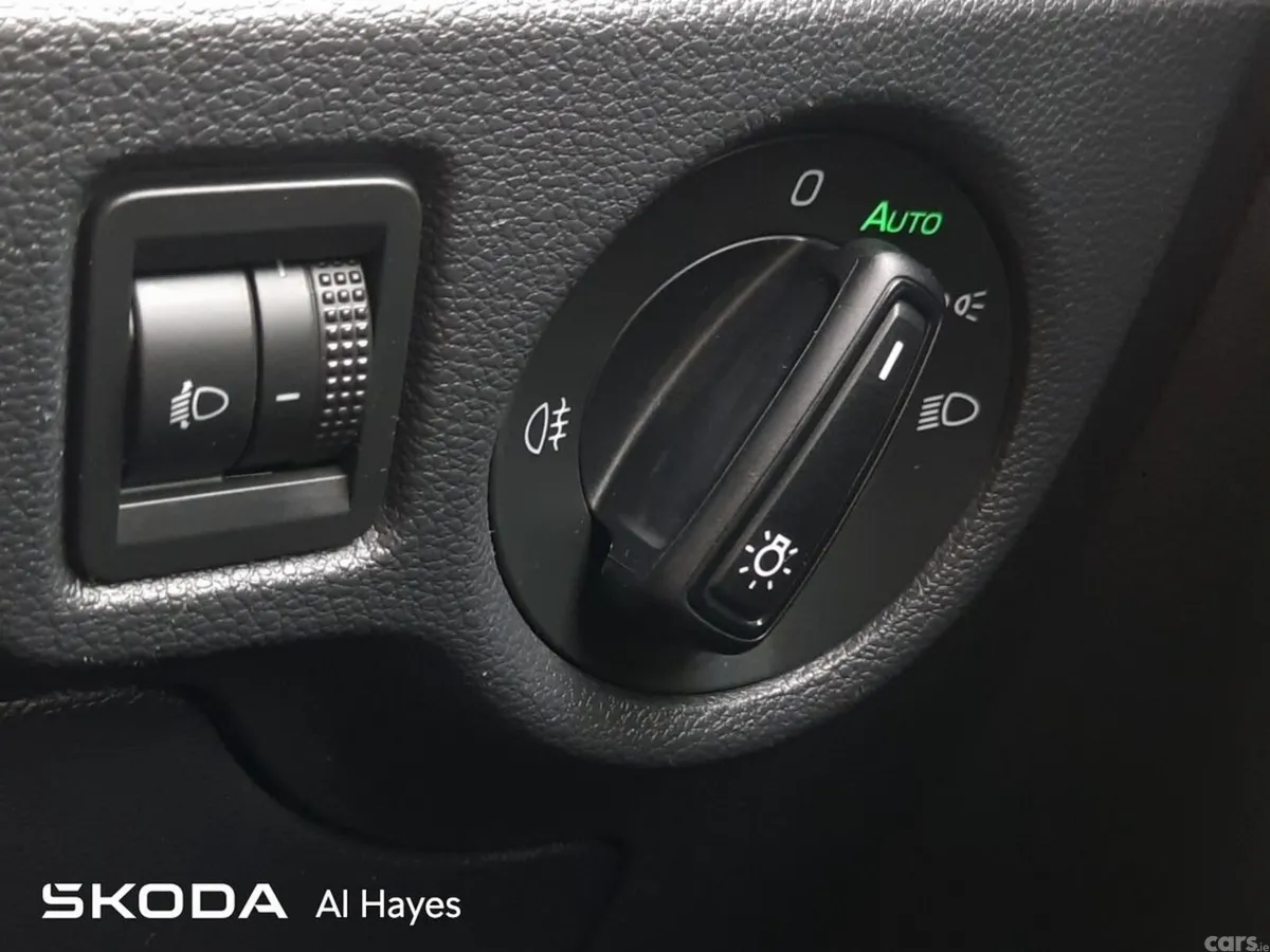 Skoda Kamiq SUV, Diesel, 2020, Grey