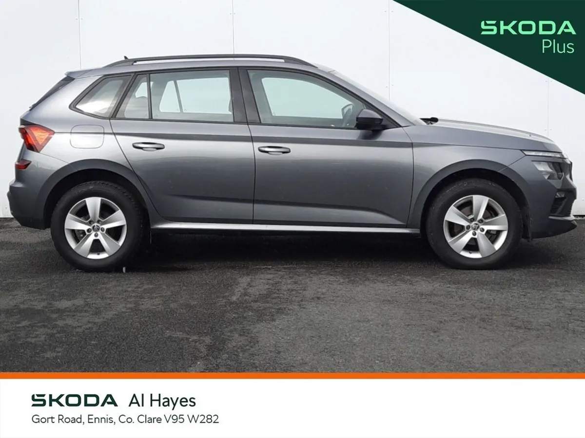 Skoda Kamiq Hatchback, Petrol, 2024, Grey