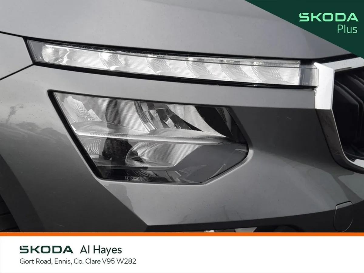 Skoda Kamiq Hatchback, Petrol, 2024, Grey