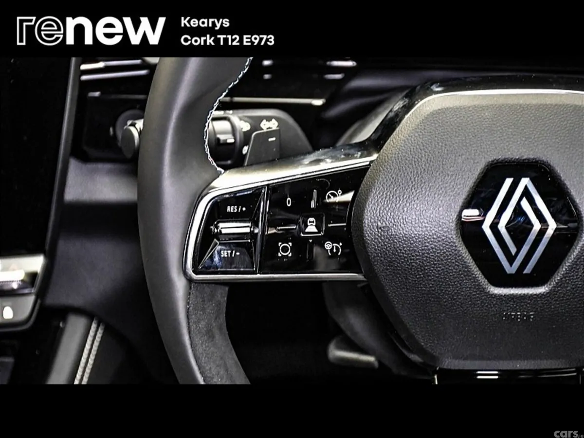 Renault Austral SUV, Petrol Hybrid, 2023, Red