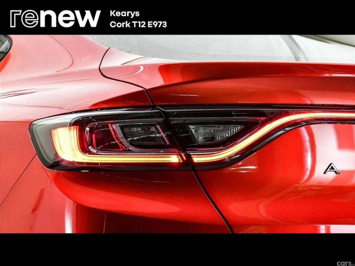 Renault Arkana SUV, Petrol, 2024, Red