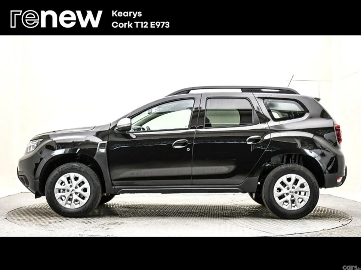 Dacia Duster SUV, Petrol, 2024, Black
