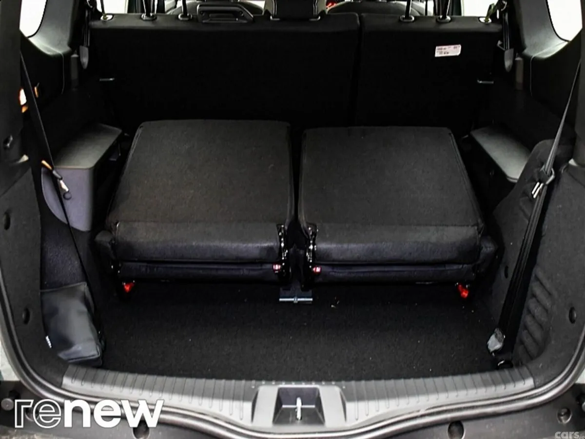 Dacia Jogger MPV, Petrol, 2023, Grey