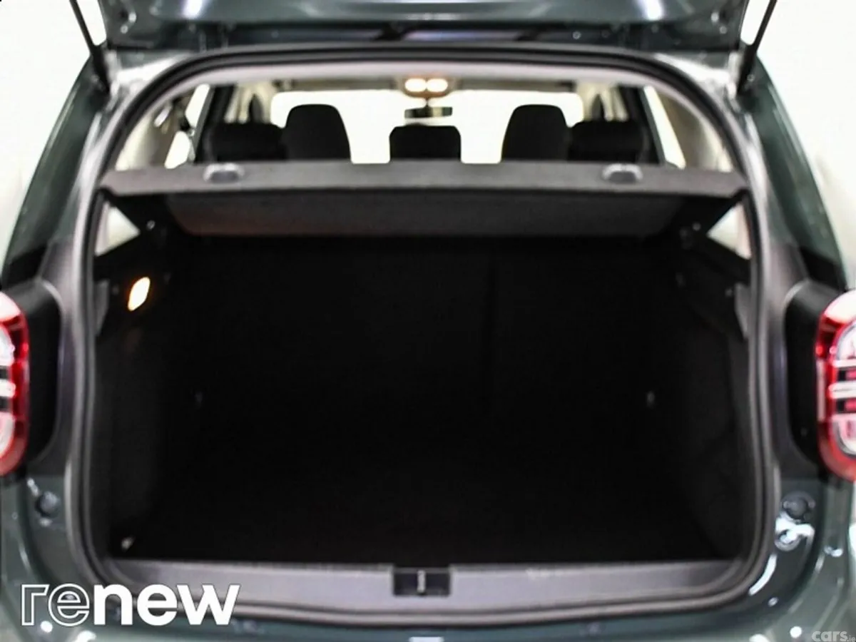 Dacia Duster SUV, Petrol, 2024, Grey