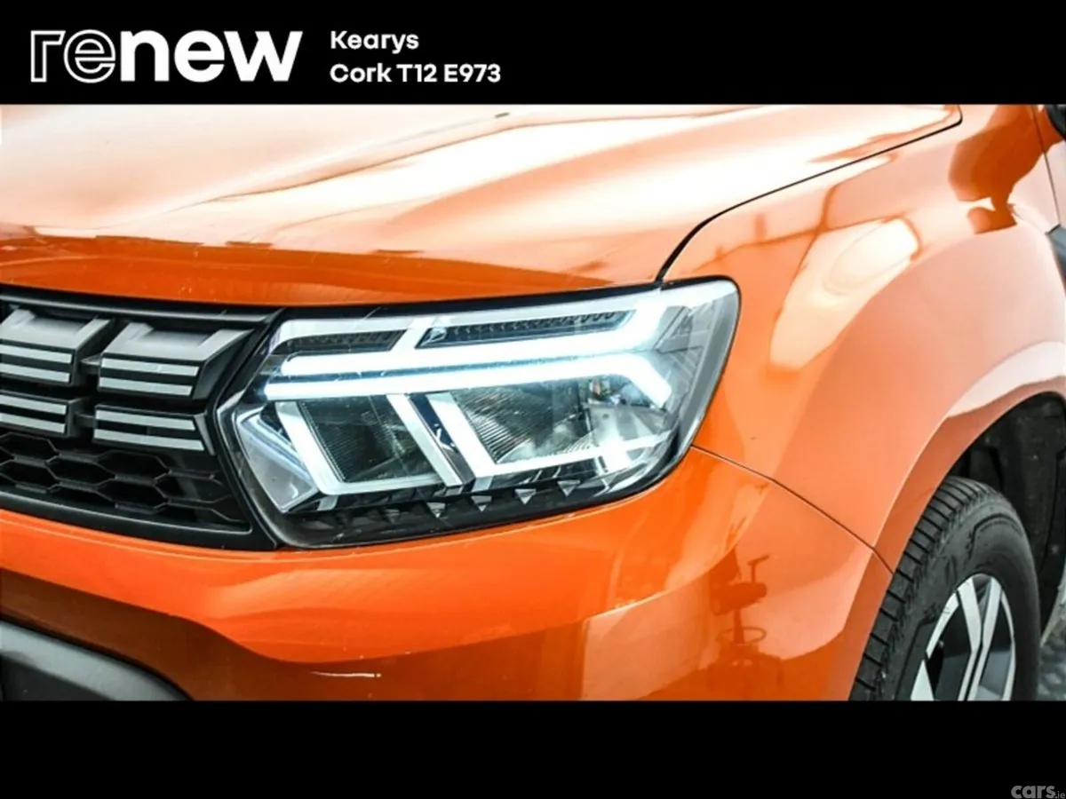 Dacia Duster SUV, Diesel, 2024, Orange