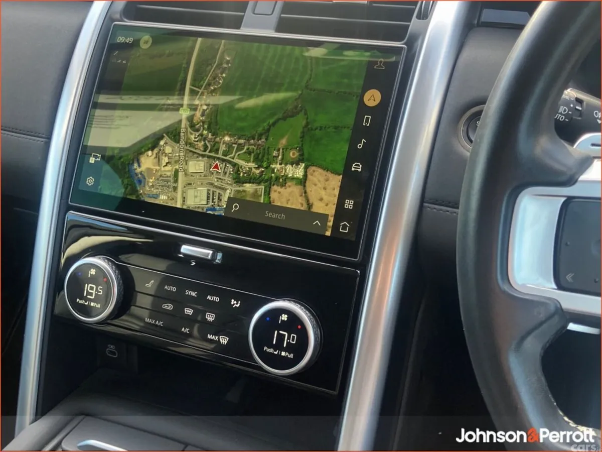 Land Rover Discovery SUV, Diesel, 2023, Brown