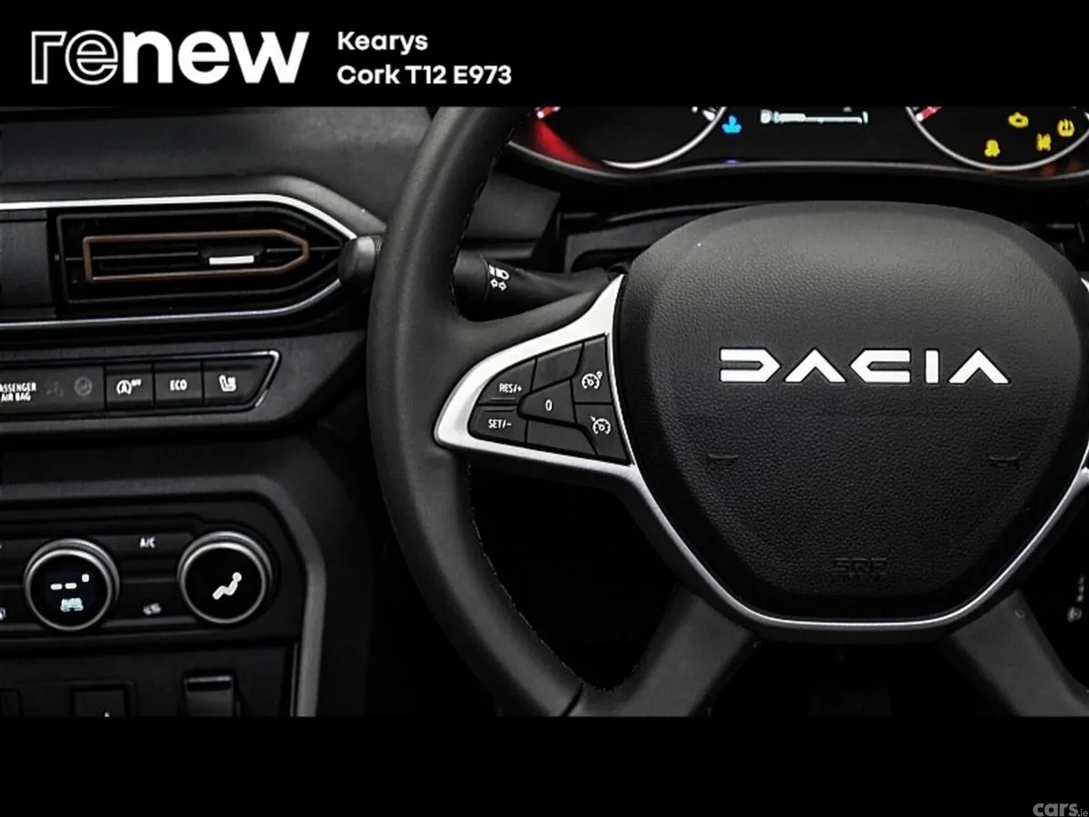 Dacia Sandero Stepway SUV, Petrol Gas, 2026, Grey