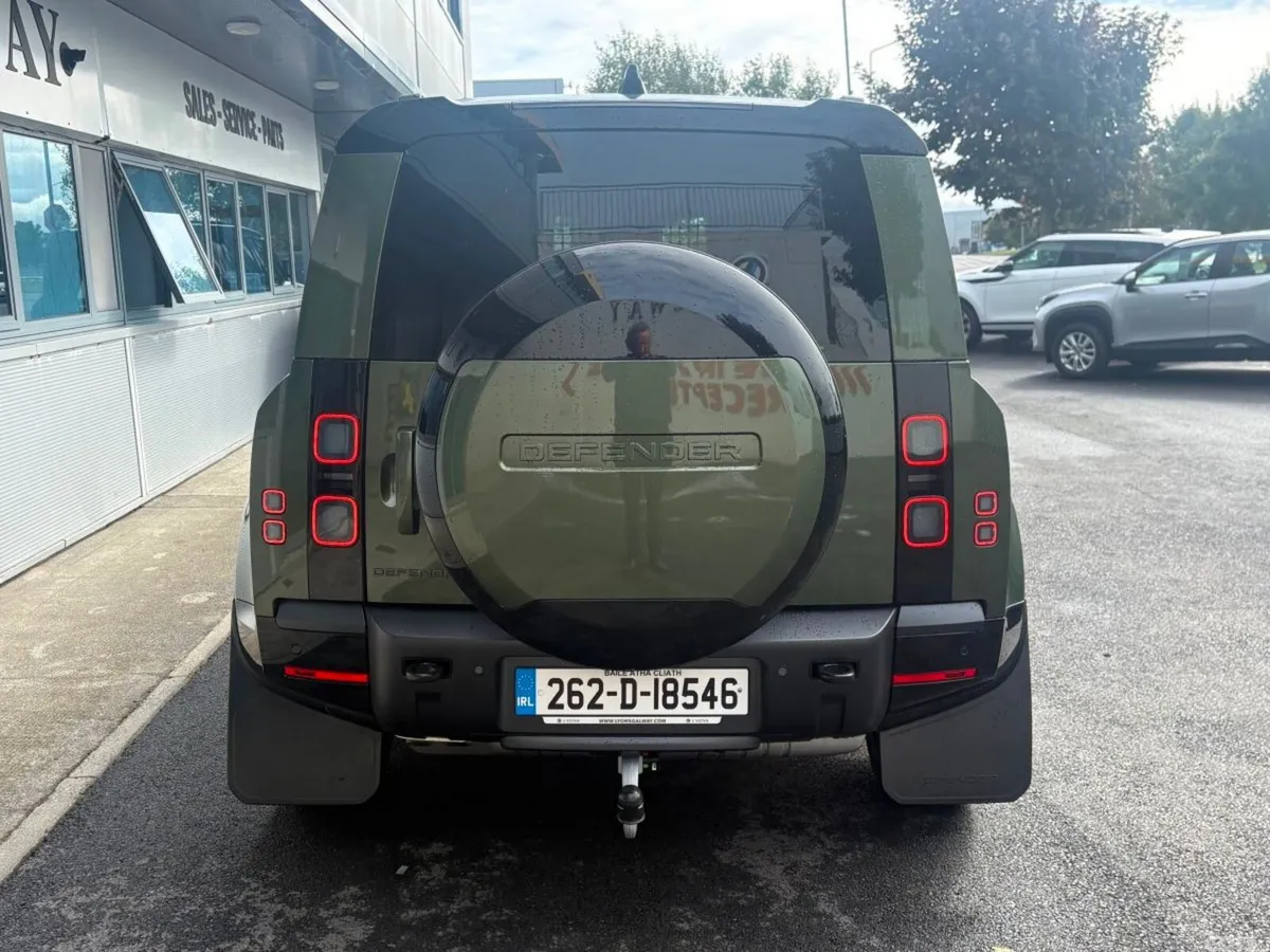 Land Rover Defender SUV, Diesel, 2026, Green