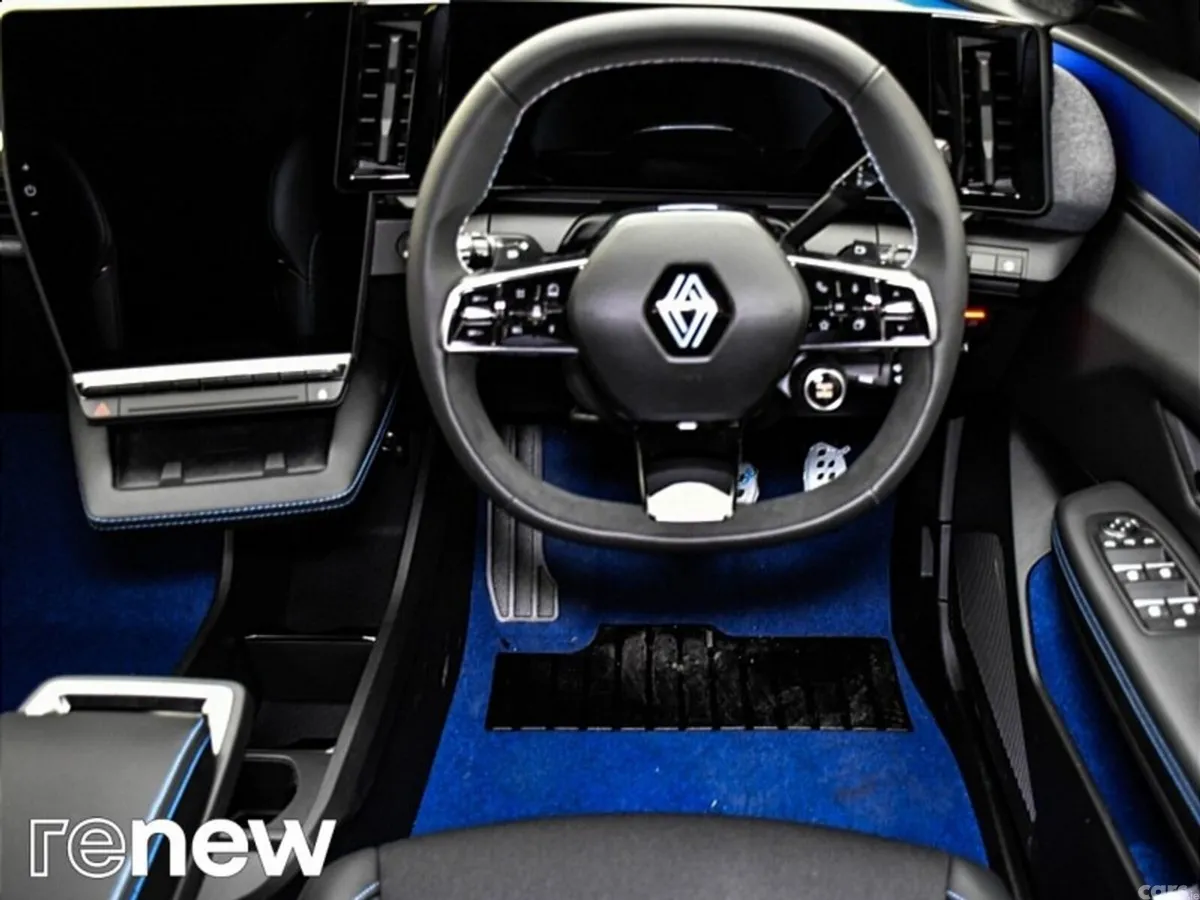 Renault Scenic E-Tech MPV, Electric, 2026, White