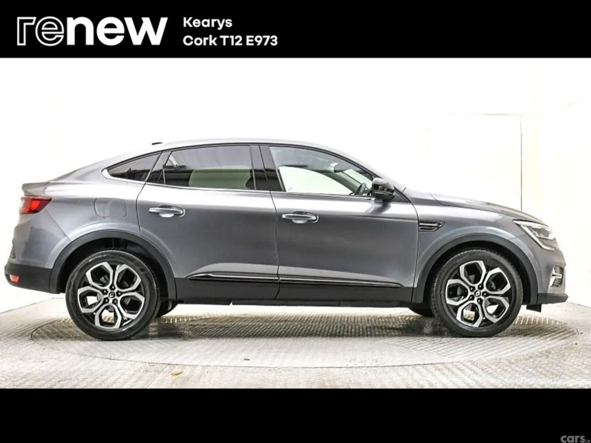 Renault Arkana SUV, Petrol, 2023, Grey