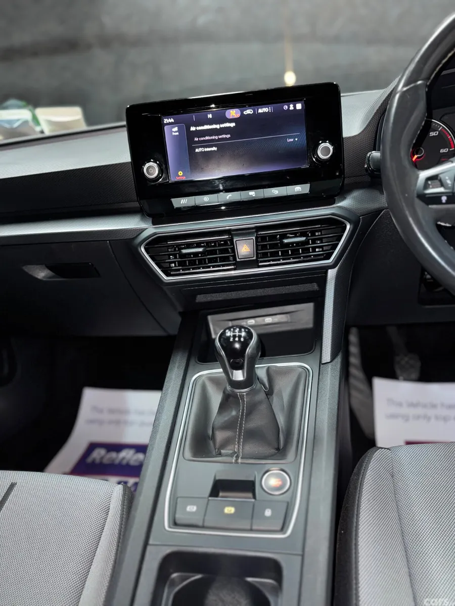 SEAT Leon Estate, Diesel, 2021, Black