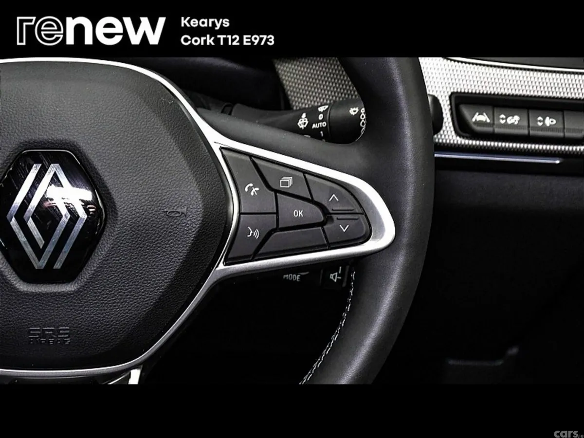 Renault Arkana SUV, Petrol, 2025, White