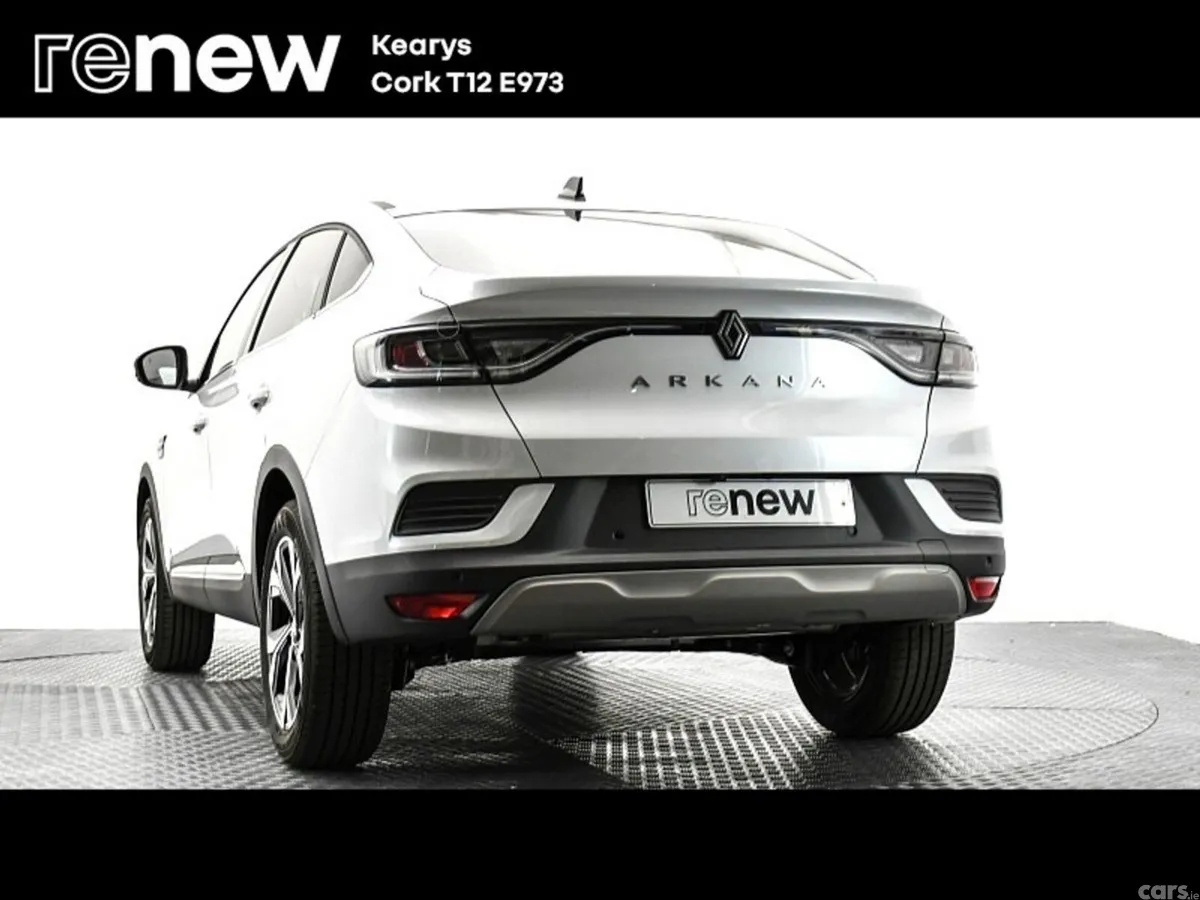Renault Arkana SUV, Petrol Hybrid, 2025, White