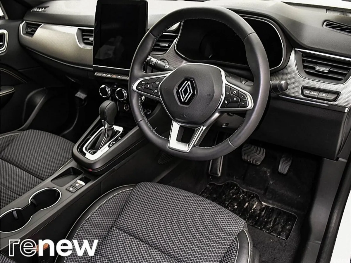 Renault Arkana SUV, Petrol Hybrid, 2025, White