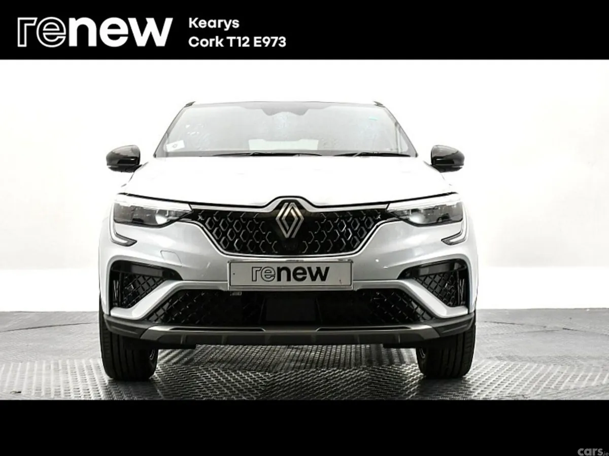 Renault Arkana SUV, Petrol Hybrid, 2025, White