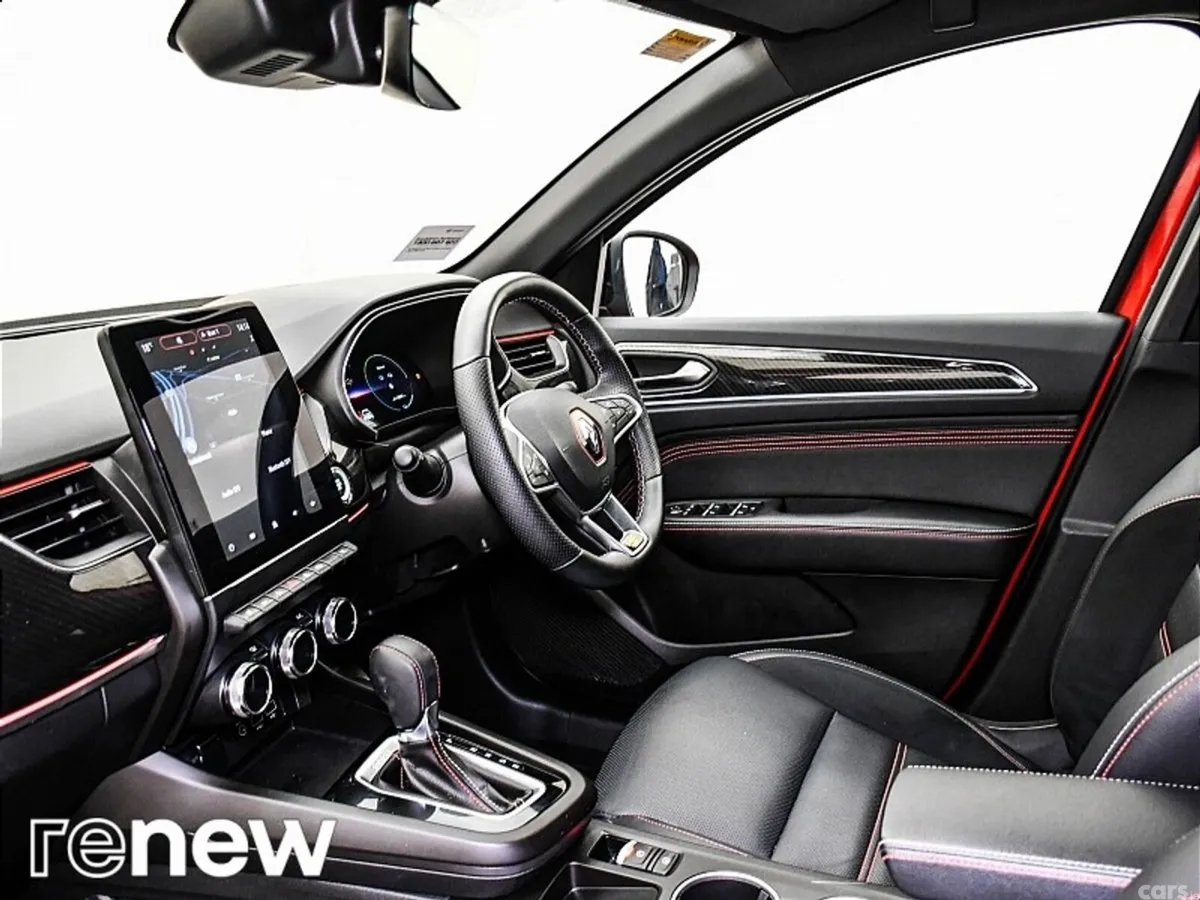 Renault Arkana SUV, Petrol Hybrid, 2023, Red