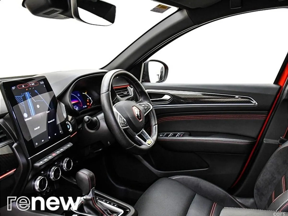 Renault Arkana SUV, Petrol Hybrid, 2022, Red