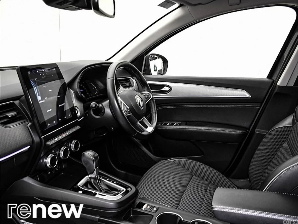 Renault Arkana SUV, Petrol, 2023, Grey