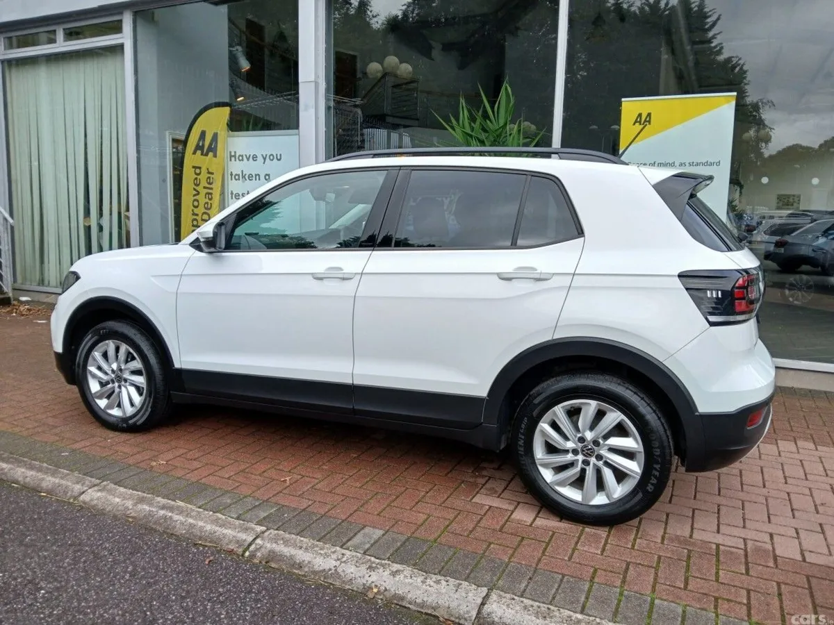 Volkswagen T-Cross SUV, Petrol, 2023, White
