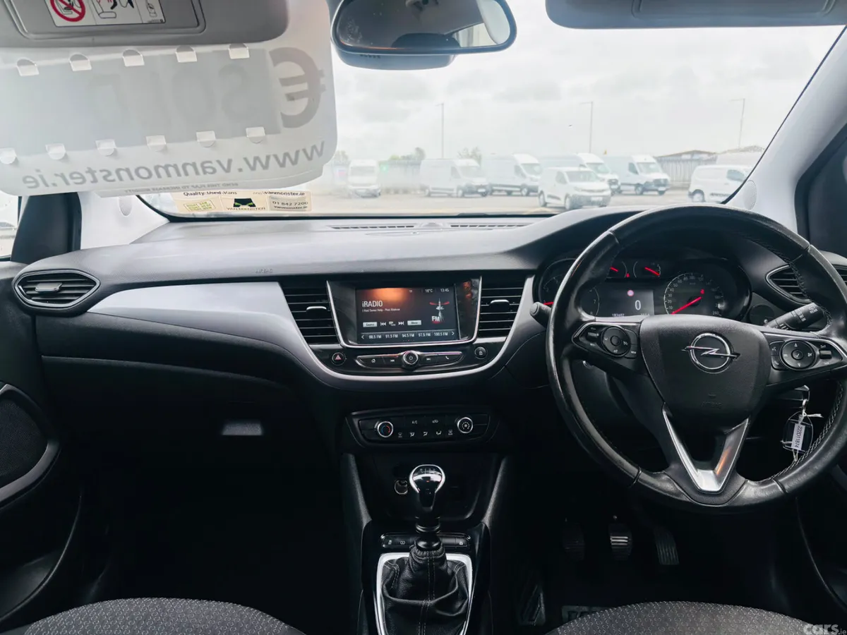 Opel Crossland SUV, Diesel, 2022, White