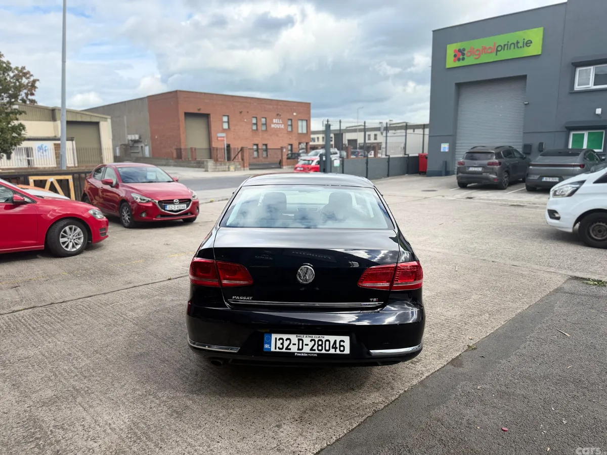 Volkswagen Passat Saloon, Petrol, 2013, Black