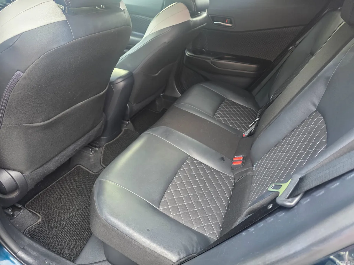 Toyota C-HR Hatchback, Petrol Hybrid, 2019, Blue