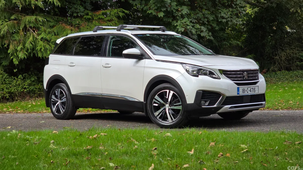Peugeot 5008 MPV, Diesel, 2018, White