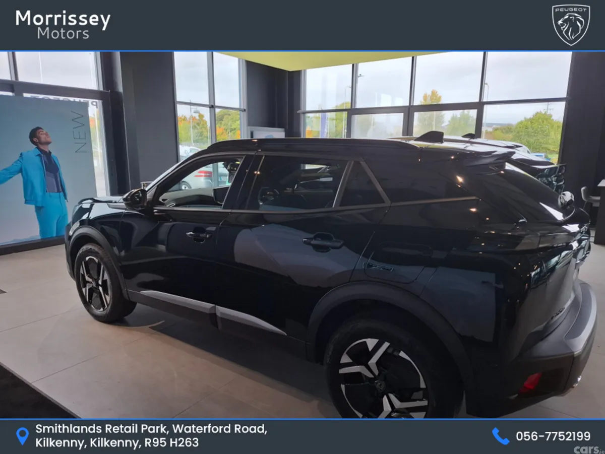 Peugeot 2008 SUV, Petrol Hybrid, 2026, Blue