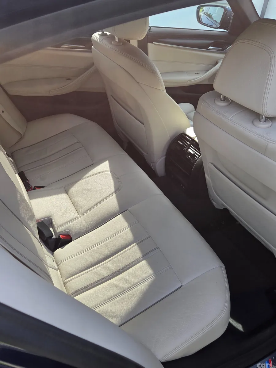 BMW 5-Series Saloon, Diesel, 2021, Blue