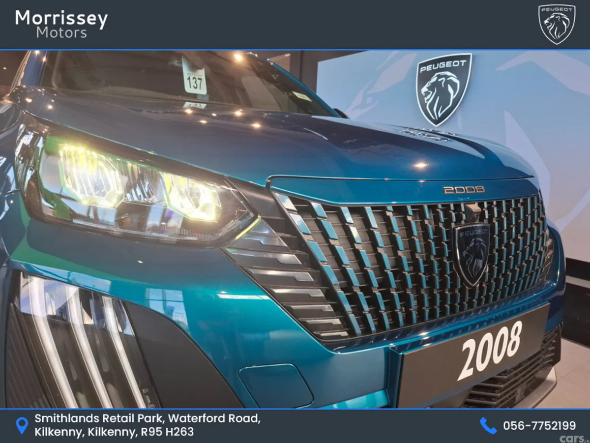 Peugeot 2008 SUV, Petrol Hybrid, 2026, Blue
