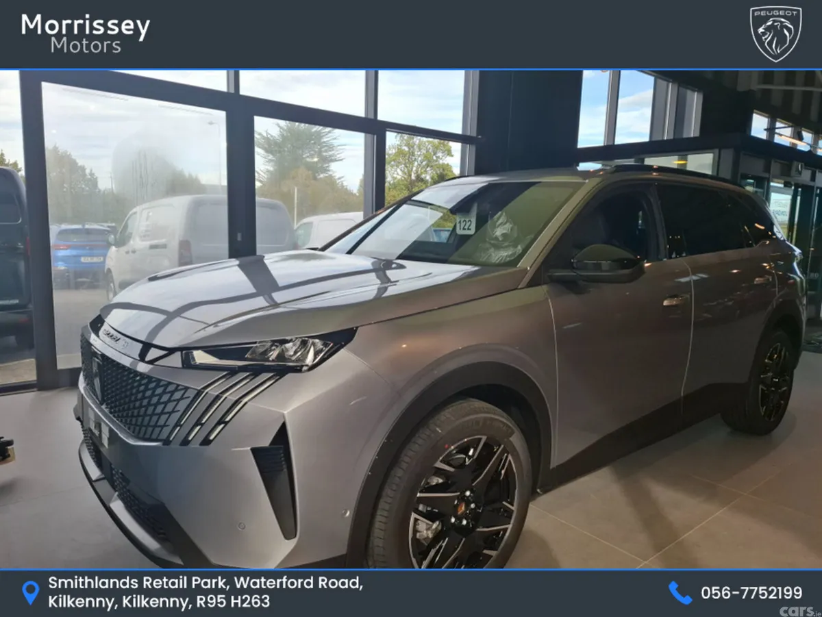 Peugeot 5008 SUV, Petrol Hybrid, 2026, Grey