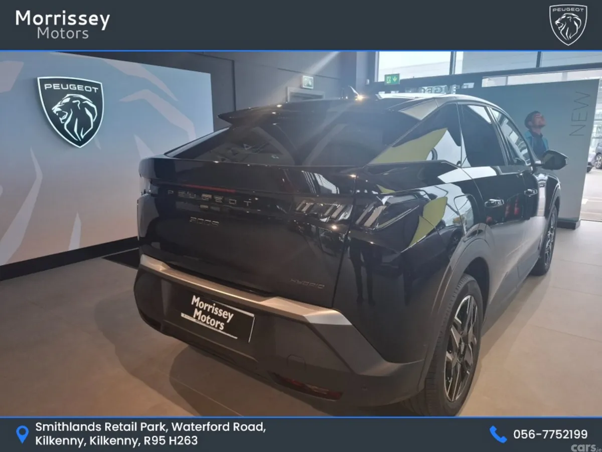 Peugeot 3008 MPV, Petrol, 2025, Black