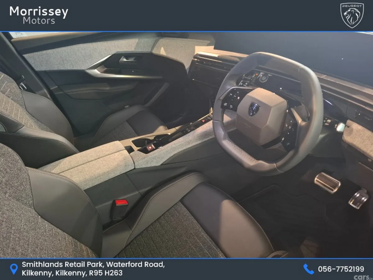 Peugeot 3008 MPV, Petrol, 2025, Black