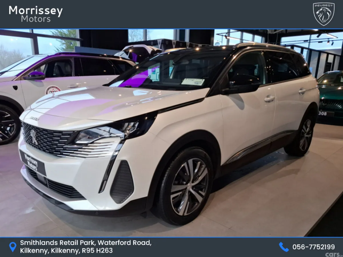 Peugeot 5008 MPV, Diesel, 2024, White