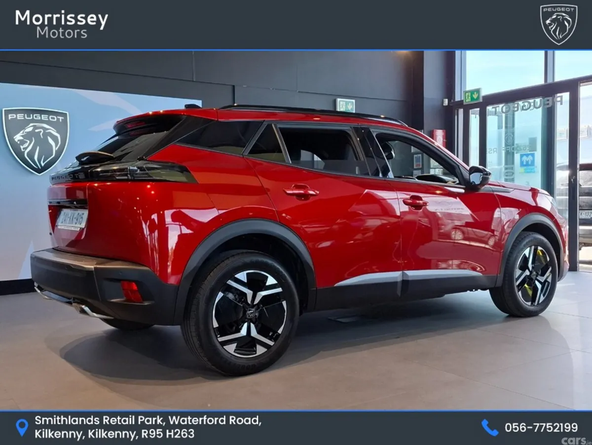 Peugeot 2008 MPV, Petrol, 2024, Red