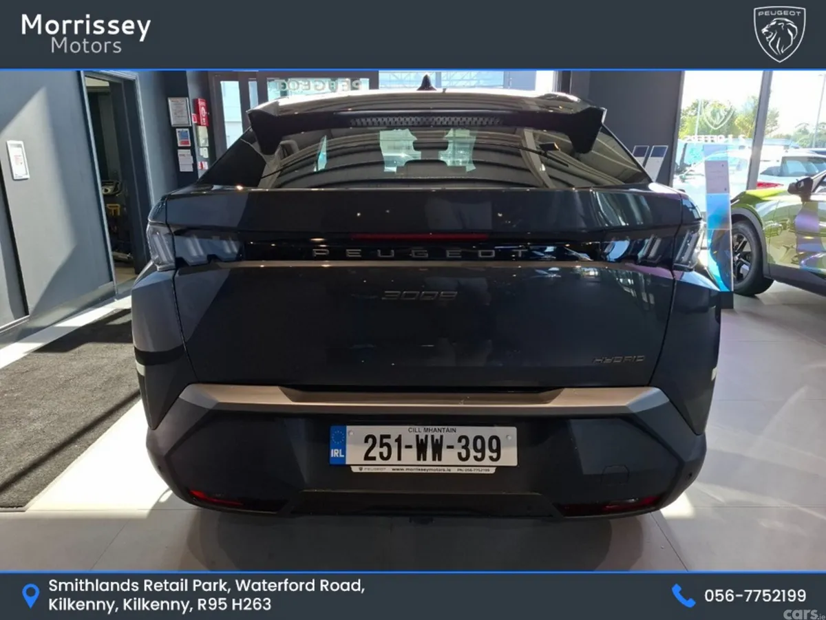 Peugeot 3008 MPV, Petrol, 2025, Grey