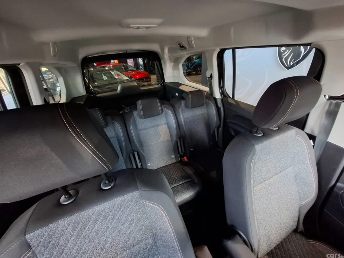 Peugeot Rifter MPV, Diesel, 2026, Black