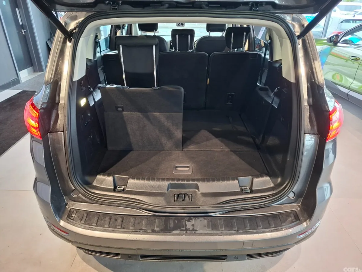 Ford S-Max MPV, Diesel, 2019, Grey
