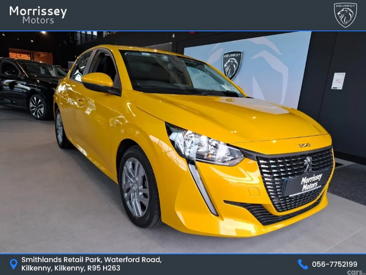 Peugeot 208 Hatchback, Petrol, 2020, Yellow