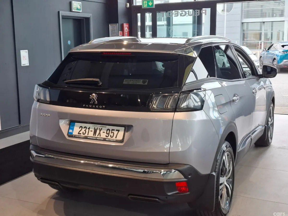 Peugeot 3008 MPV, Diesel, 2023, Grey