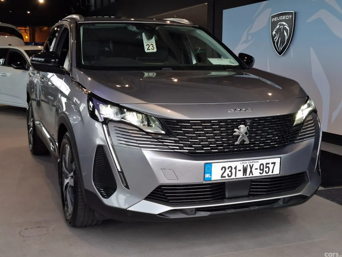 Peugeot 3008 MPV, Diesel, 2023, Grey
